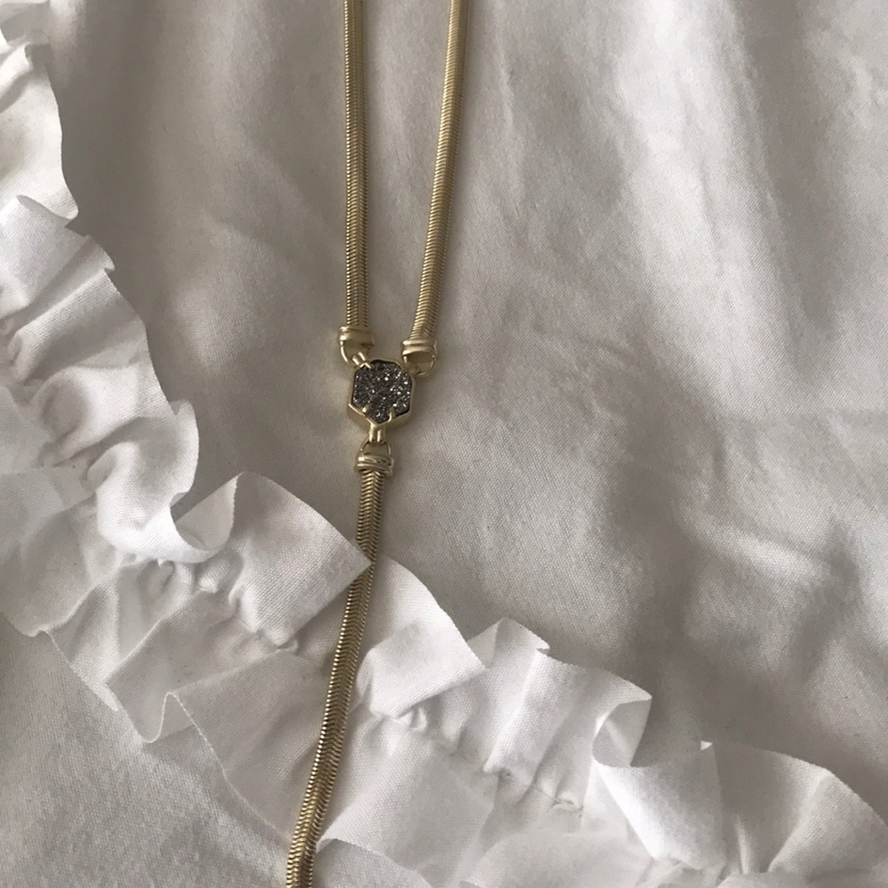 Kendra Scott Starla necklace